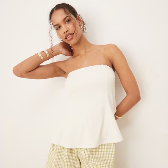 Abercrombie & Fitch Tops - Abercrombie & Fitch White Strapless Top